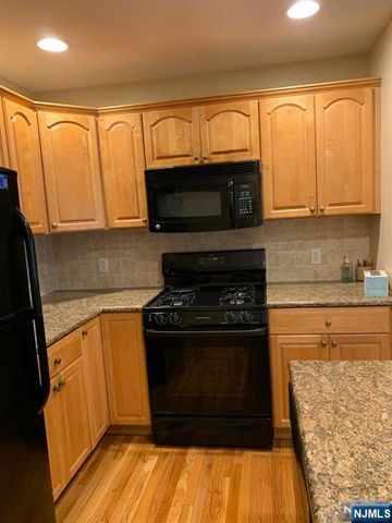 305 Central Park Place, Ramsey, NJ 07446