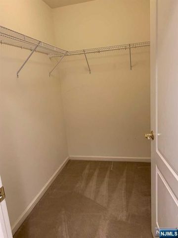 305 Central Park Place, Ramsey, NJ 07446