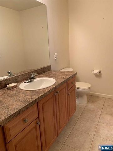305 Central Park Place, Ramsey, NJ 07446