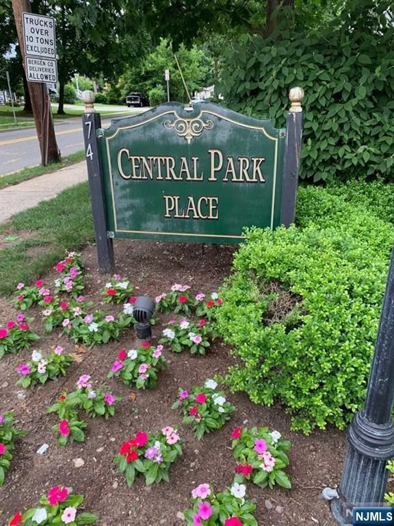 305 Central Park Place, Ramsey, NJ 07446