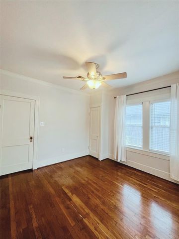 1142 Dunbar Street, Houston, TX 77009