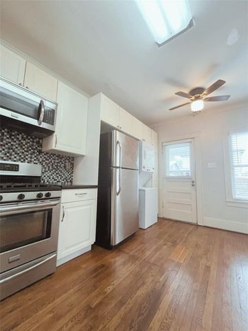 1142 Dunbar Street, Houston, TX 77009