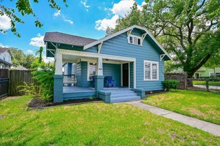 1142 Dunbar Street, Houston, TX 77009