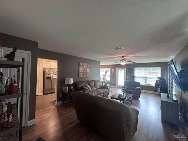 5217 Saufley Field Rd, Pensacola, FL 32526