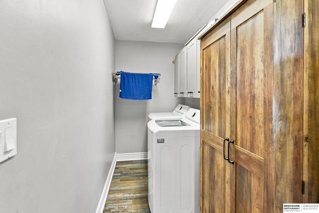6310 Wirt Street, Omaha, NE 68104