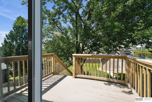 6310 Wirt Street, Omaha, NE 68104