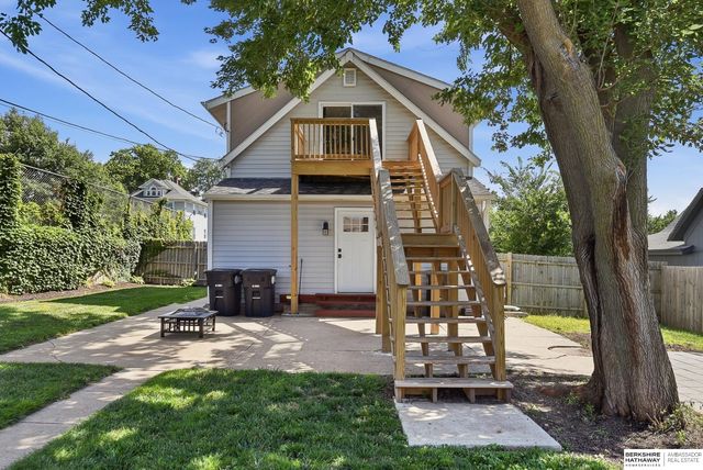6310 Wirt Street, Omaha, NE 68104