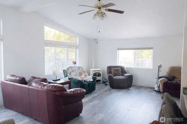 24116 V Lane, Ocean Park, WA 98640