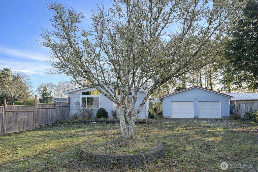 24116 V Lane, Ocean Park, WA 98640