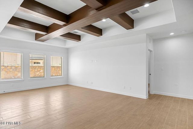 3752 Peak Place, El Paso, TX 79938