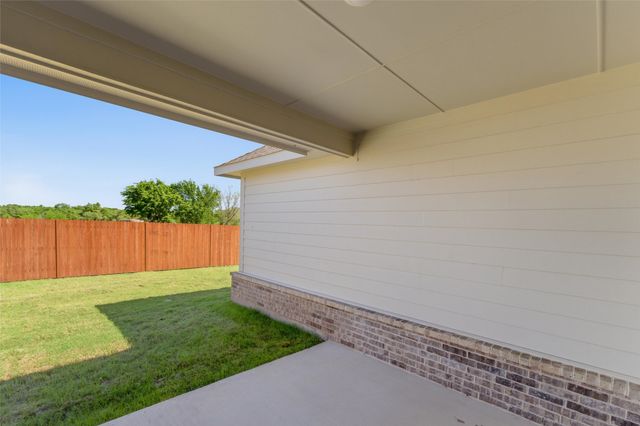 1233 Sabine River Lane, Springtown, TX 76082