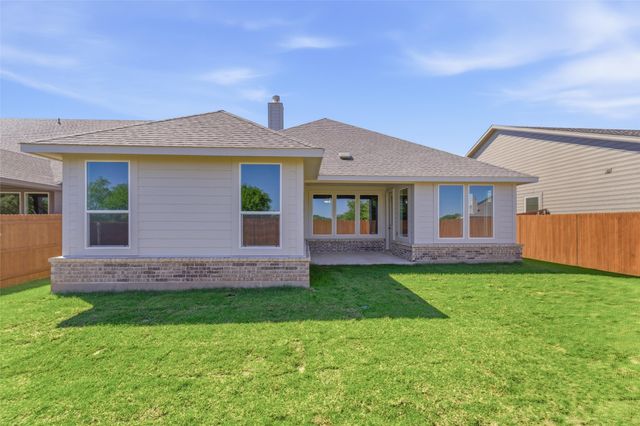 1233 Sabine River Lane, Springtown, TX 76082