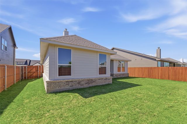 1233 Sabine River Lane, Springtown, TX 76082