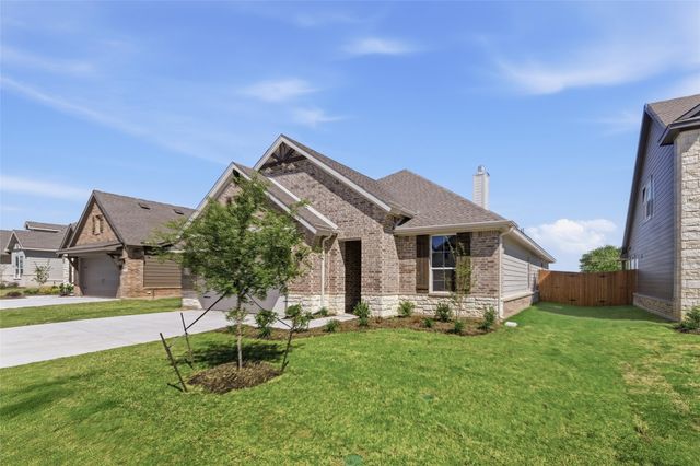 1233 Sabine River Lane, Springtown, TX 76082