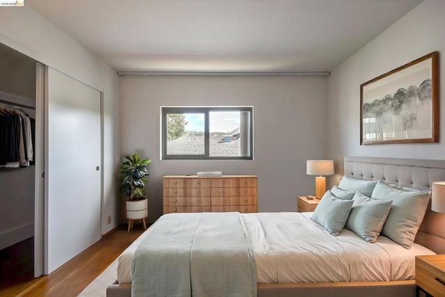 5570 Taft Ave, Oakland, CA 94618