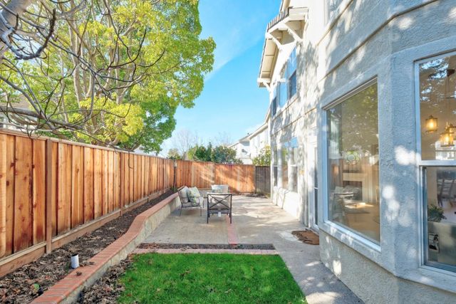 36075 Crystal Springs Drive, Newark, CA 94560