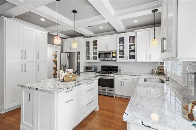 12300 Broadleaf Lane, Johns Creek, GA 30005