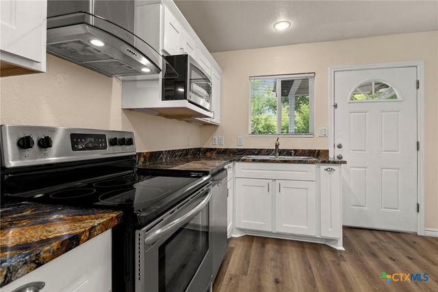 2018 Katy Street, New Braunfels, TX 78130