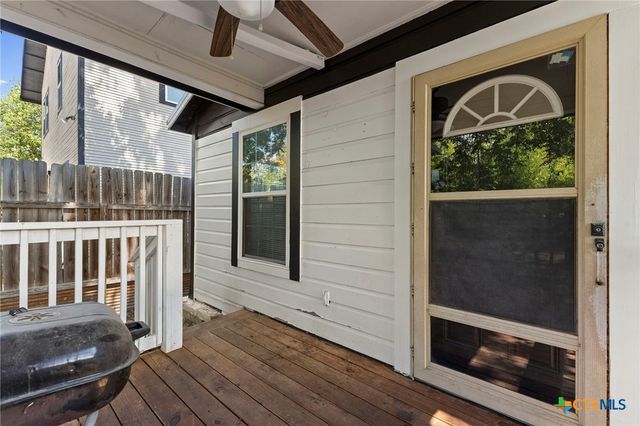 2018 Katy Street, New Braunfels, TX 78130