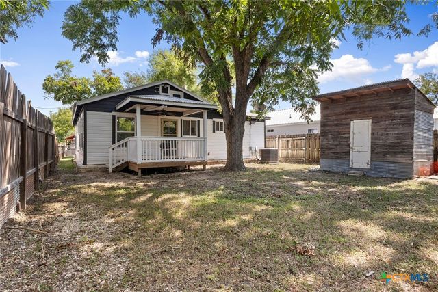 2018 Katy Street, New Braunfels, TX 78130