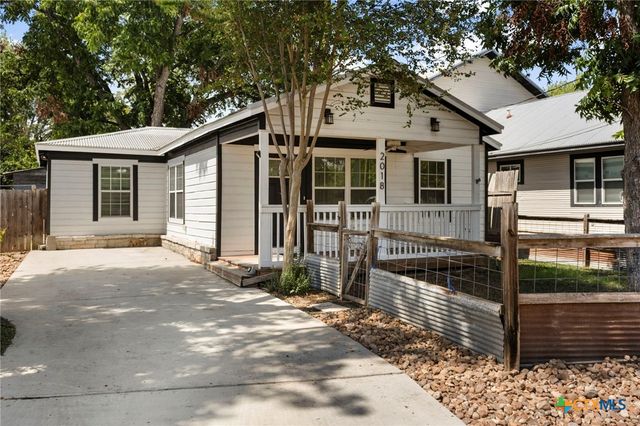2018 Katy Street, New Braunfels, TX 78130