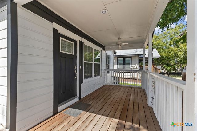 2018 Katy Street, New Braunfels, TX 78130