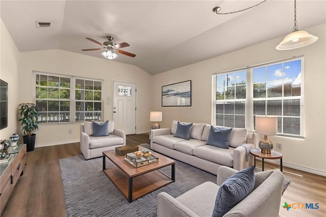 2018 Katy Street, New Braunfels, TX 78130