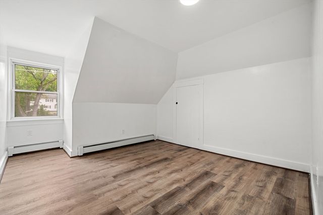952 Bridge St, Lowell, MA 01850