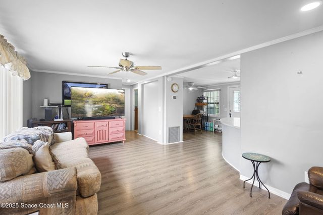 554 Marnie Circle, West Melbourne, FL 32904