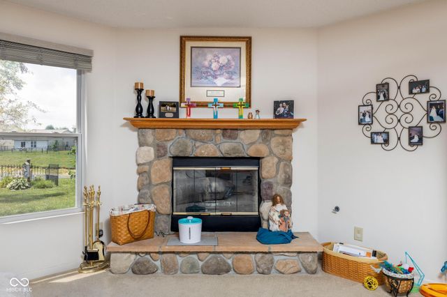 2292 Hampton Drive, Franklin, IN 46131