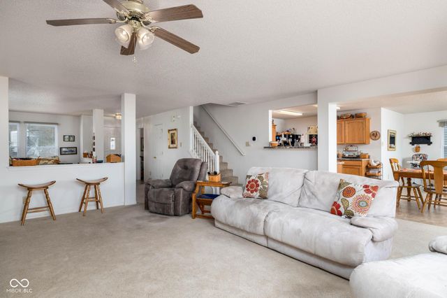 2292 Hampton Drive, Franklin, IN 46131