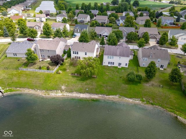 2292 Hampton Drive, Franklin, IN 46131