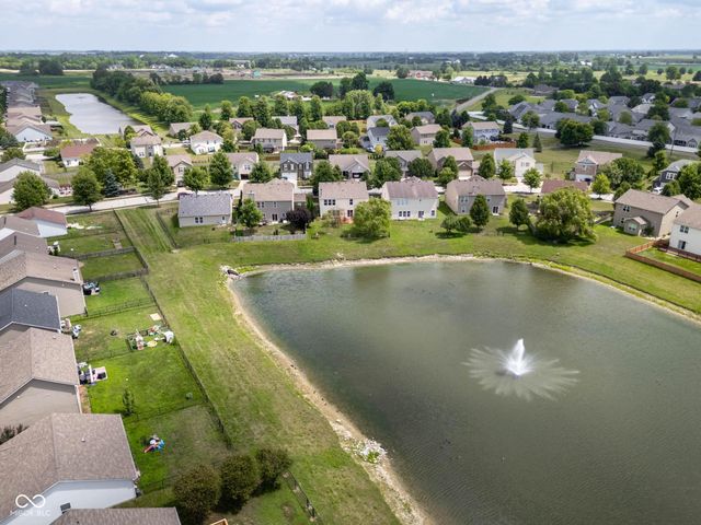 2292 Hampton Drive, Franklin, IN 46131