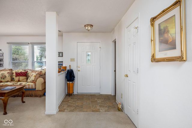 2292 Hampton Drive, Franklin, IN 46131