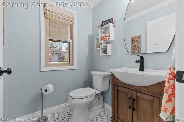 8200 Carpathian Drive, White Lake, MI 48386