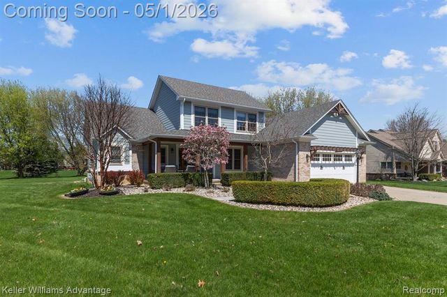 8200 Carpathian Drive, White Lake, MI 48386