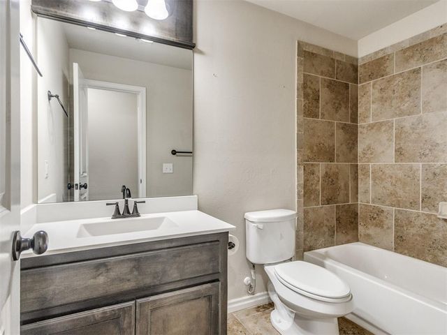 16116 Iron Ridge Road, Edmond, OK 73013