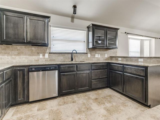 16116 Iron Ridge Road, Edmond, OK 73013