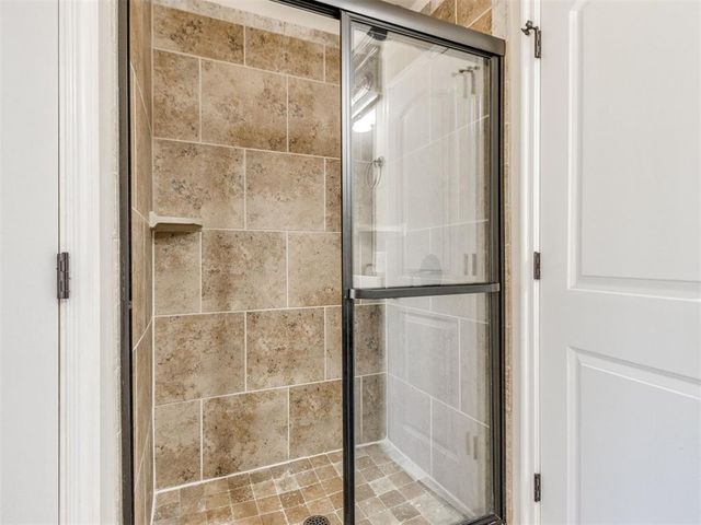 16116 Iron Ridge Road, Edmond, OK 73013