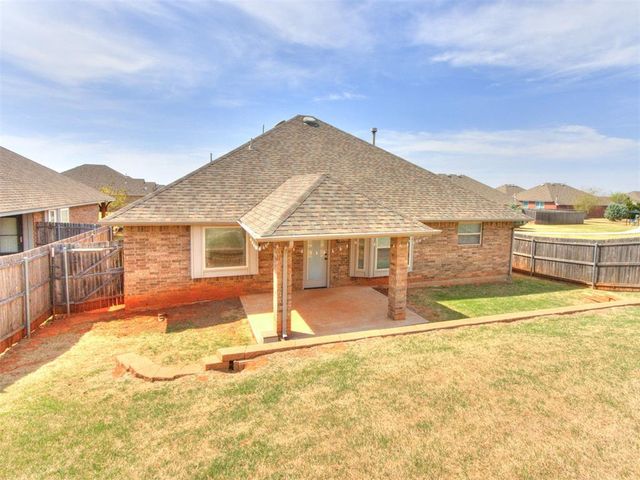 16116 Iron Ridge Road, Edmond, OK 73013