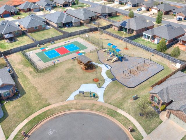 16116 Iron Ridge Road, Edmond, OK 73013