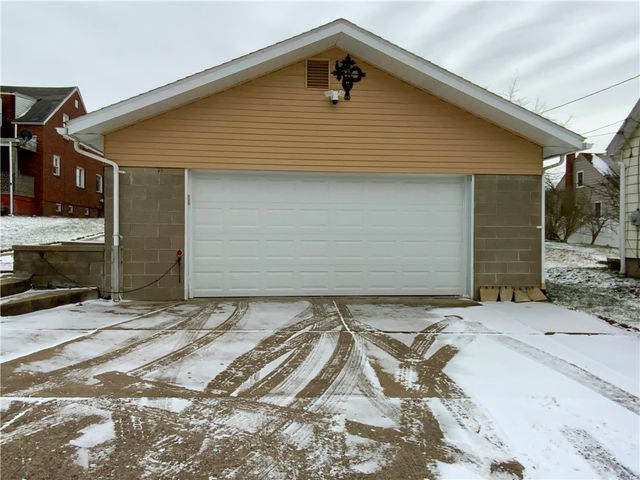 1814 Filmore St., Aliquippa, PA 15001