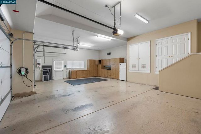 55 Mcconnell Ln, Walnut Creek, CA 94596