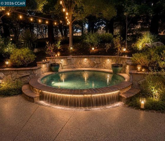 55 Mcconnell Ln, Walnut Creek, CA 94596