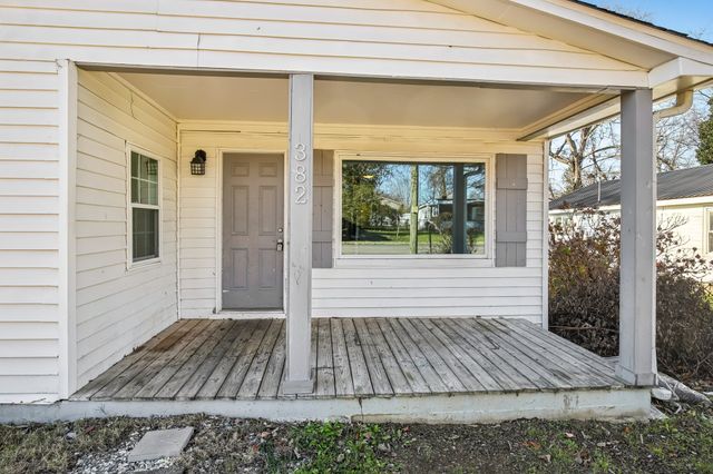 382 S Magnolia St, Gallatin, TN 37066