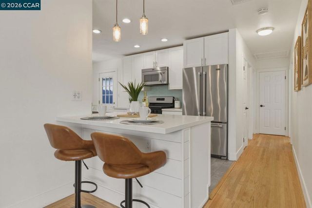 634 Teresa St, Martinez, CA 94553