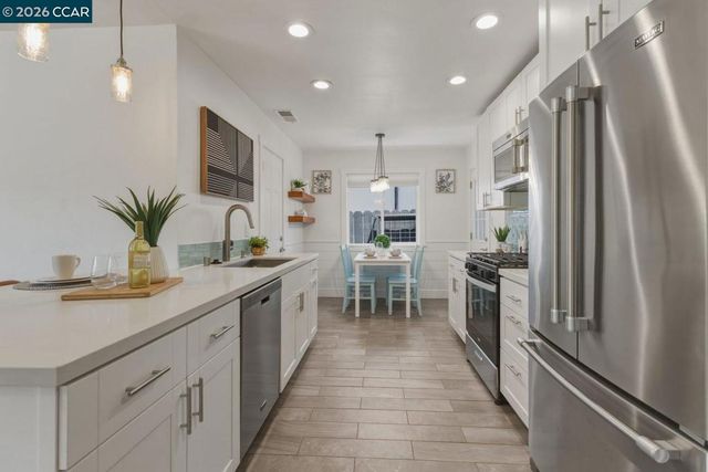 634 Teresa St, Martinez, CA 94553