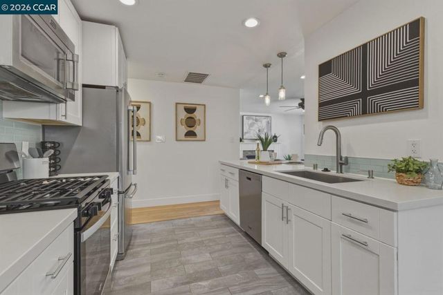 634 Teresa St, Martinez, CA 94553