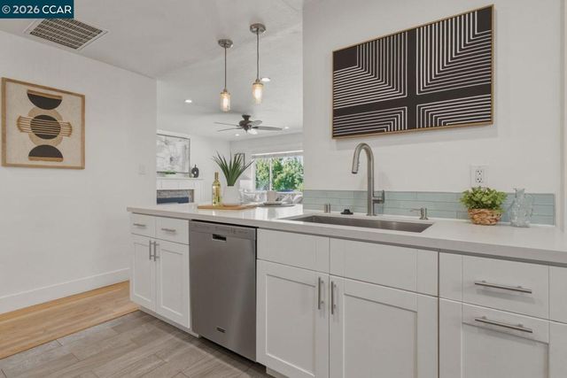 634 Teresa St, Martinez, CA 94553