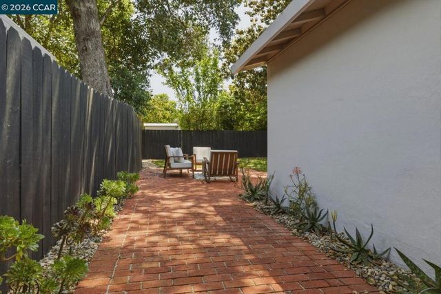 634 Teresa St, Martinez, CA 94553
